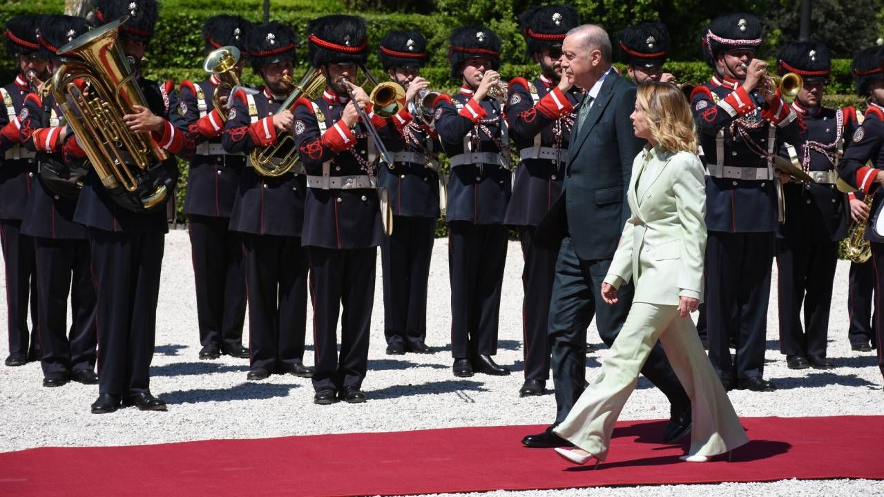 İtalya ile yakın işbirliği... Cumhurbaşkanı Erdoğan: Yeni ticaret hedefimizi 40 milyar dolar olarak belirledik - Sayfa 13