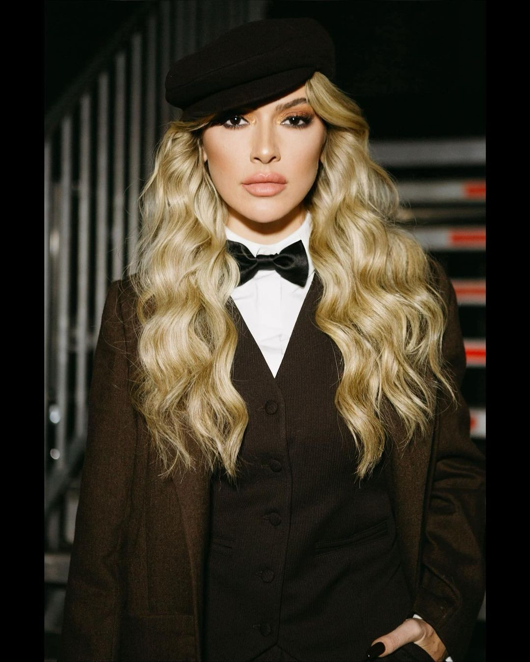 Reynmen'in annesinden Hadise'ye hakaret dolu sözler: İğrenç ötesi, midem bulandı - Sayfa 11