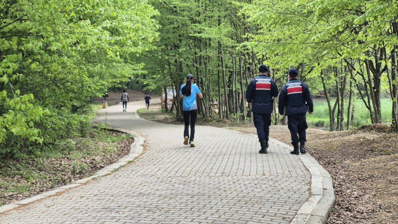 Düzce’de doğa satrancında nefes kesen mücadele! Gençler Oryantiring Şampiyonası tamamlandı - Sayfa 1