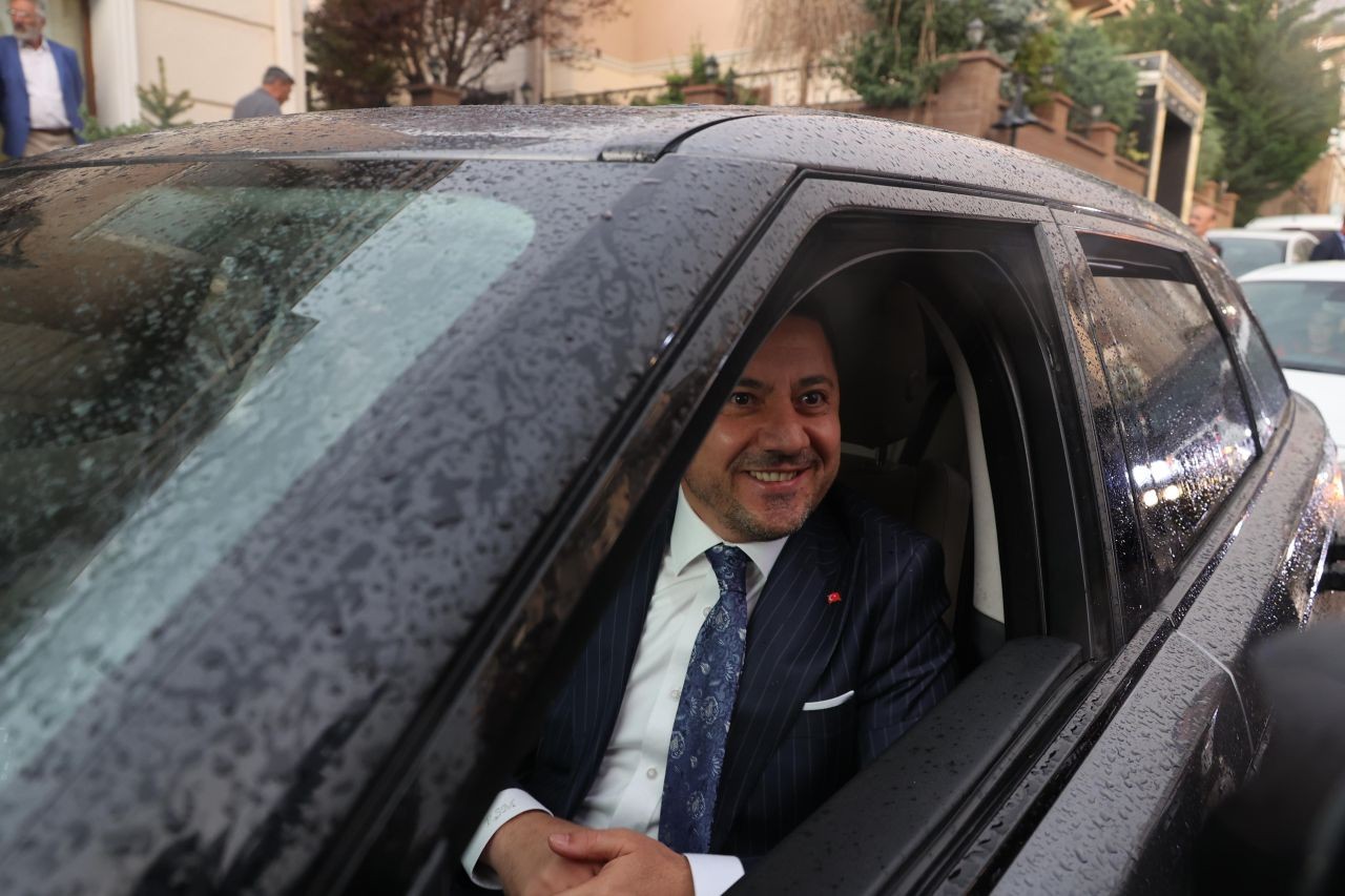 Nevşehir Belediye Başkanı Rasim Arı şoförünün düğününde şoför oldu - Sayfa 2