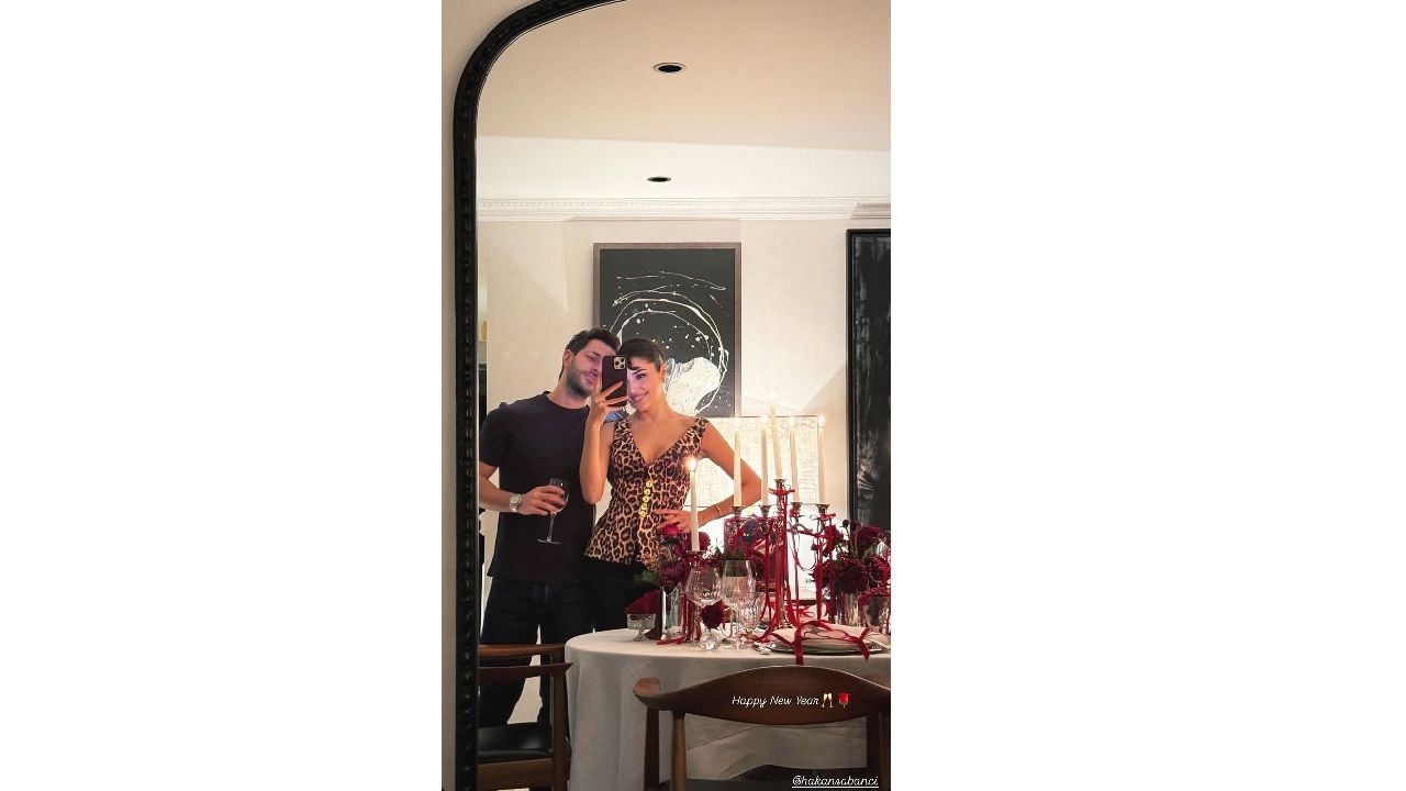 Hande Erçel ve Hakan Sabancı'dan romantik tren pozları: Evlilik çanları mı çalıyor? - Sayfa 1