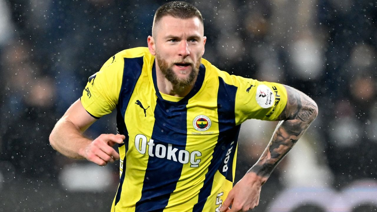 İşte Fenerbahçe'nin derbideki muhtemel 11'i! Jose Mourinho kader maçına çıkıyor - Sayfa 5