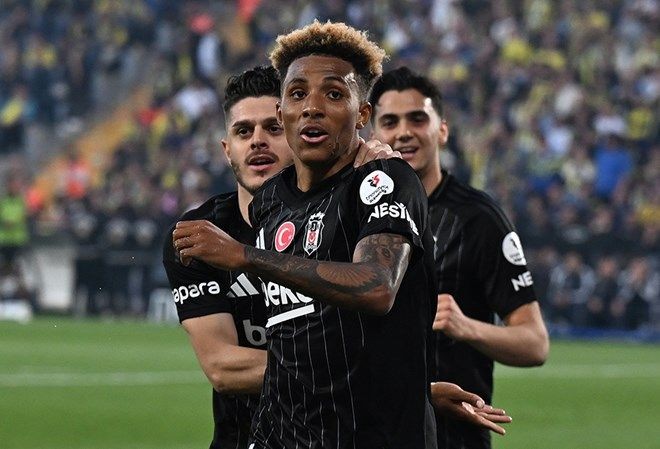 Nihat Kahveci canlı yayında küplere bindi: Jose Mourinho niye geldin? Niye bu kadar transfer yaptın? - Sayfa 1