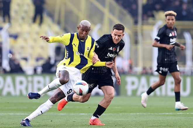 Sergen Yalçın derbi sonrası sosyal medyayı sallayan iddialara yanıt verdi: Zor durumdayım - Sayfa 4