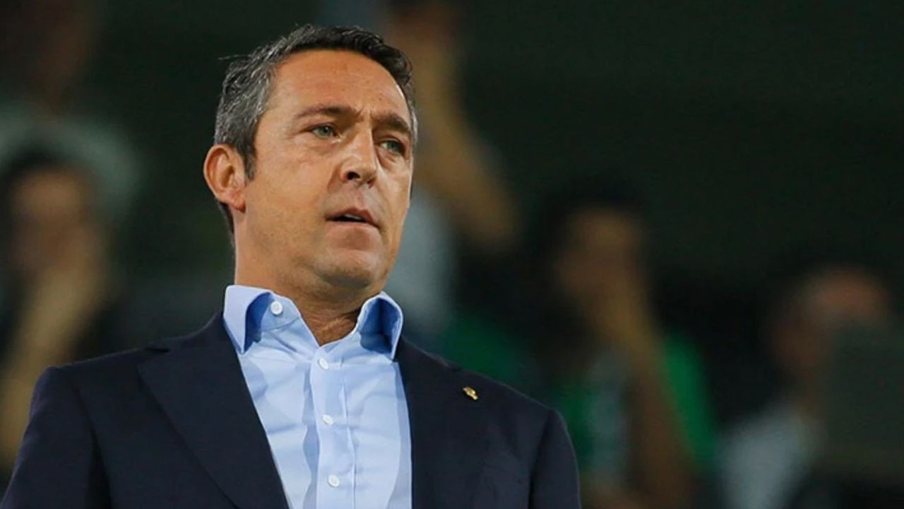 "Jose Mourinho denen ağlak Fenerbahçe'yi, Ali Koç taraftarı bitirdi! Mourinho tarihin en rezil hocası!" Ahmet Çakar'dan tarihe geçecek sözler - Sayfa 7