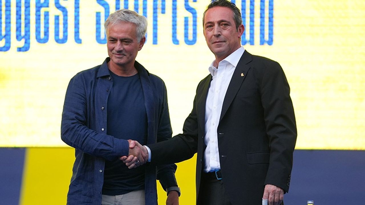 "Jose Mourinho denen ağlak Fenerbahçe'yi, Ali Koç taraftarı bitirdi! Mourinho tarihin en rezil hocası!" Ahmet Çakar'dan tarihe geçecek sözler - Sayfa 2