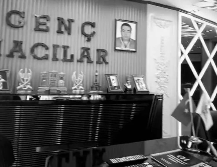 Akıllara durgunluk veren dolandırıcılı: Villasına çöküp TikTok’ta paylaştılar! "Akıyor bugün maşallah" - Sayfa 9