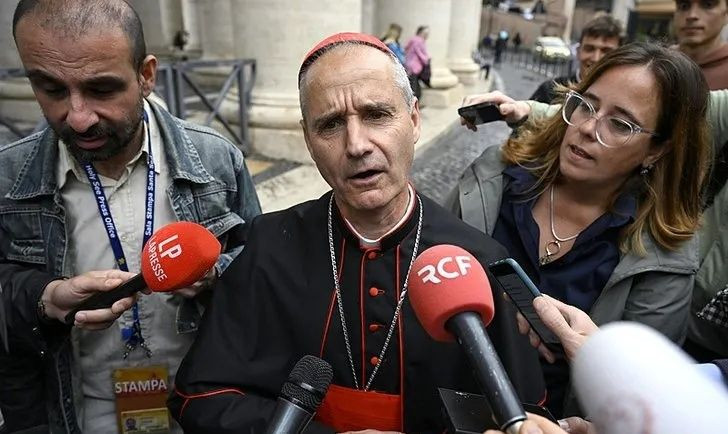 Yeni Papa bacadan çıkacak! Gözler Vatikan'da: Dünyanın en gizli oylaması bugün başlıyor! Sinyal kesiciler devrede... - Sayfa 10