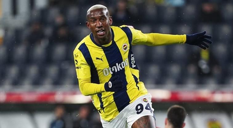 Fenerbahçe'nin Yıldızı Anderson Talisca'dan Bomba Sözler: Adil Bir Teknik Direktör Şart - Sayfa 1