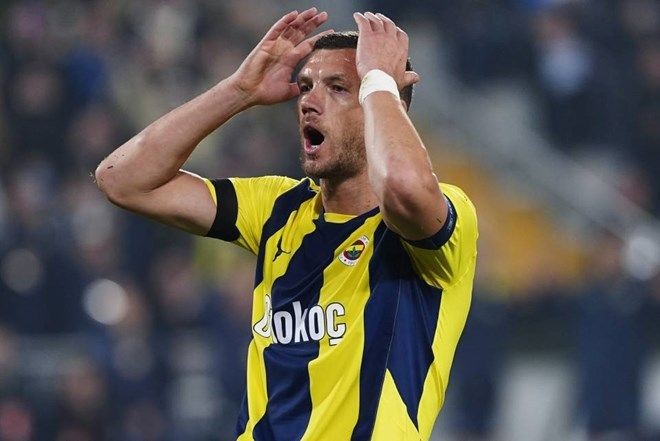 Jose Mourinho'yu çıldırtan 2 karar: Hakeme olay olan hareket! - Sayfa 2
