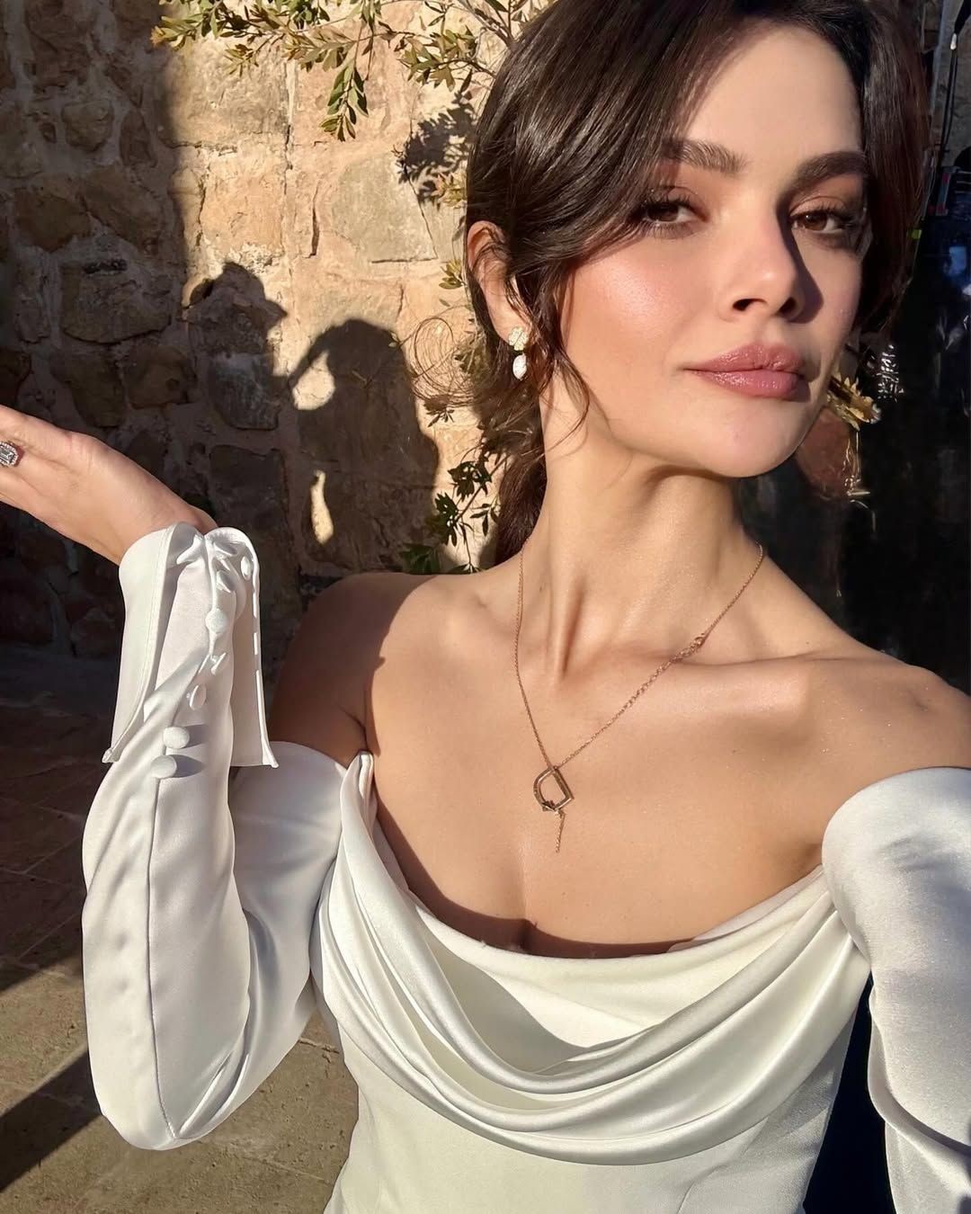 Uzak Şehir'in Alya'sı Sinem Ünsal'dan sevgilisi Berk Cankat'a romantik doğum günü kutlaması - Sayfa 2