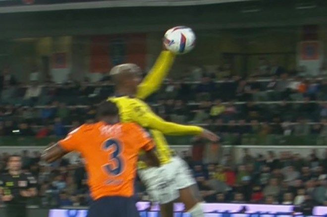 Başakşehir'den Anderson Talisca'nın pozisyonu için gündem olan paylaşım! - Sayfa 6