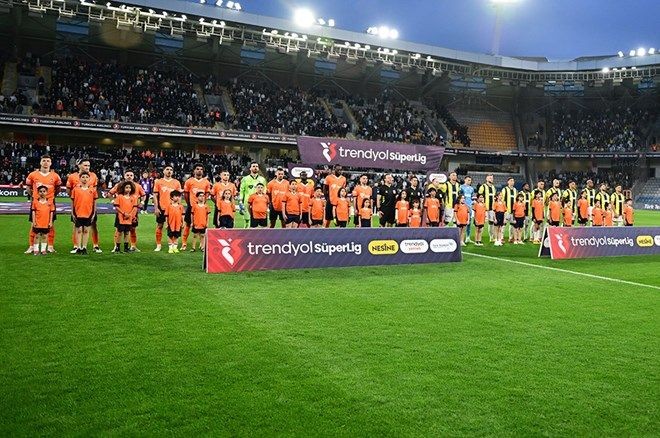 Nihat Kahveci'den Fenerbahçe - Başakşehir maçı sonrası bomba tepki: 'Teşekkür ederiz' derim" ya yeter artık ya! - Sayfa 1
