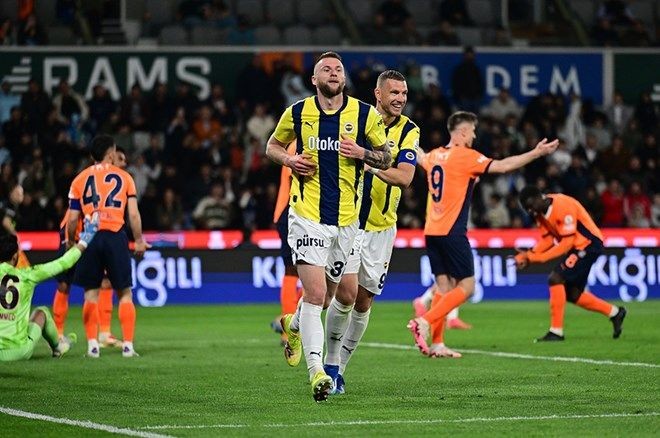 Nihat Kahveci'den Fenerbahçe - Başakşehir maçı sonrası bomba tepki: 'Teşekkür ederiz' derim" ya yeter artık ya! - Sayfa 3