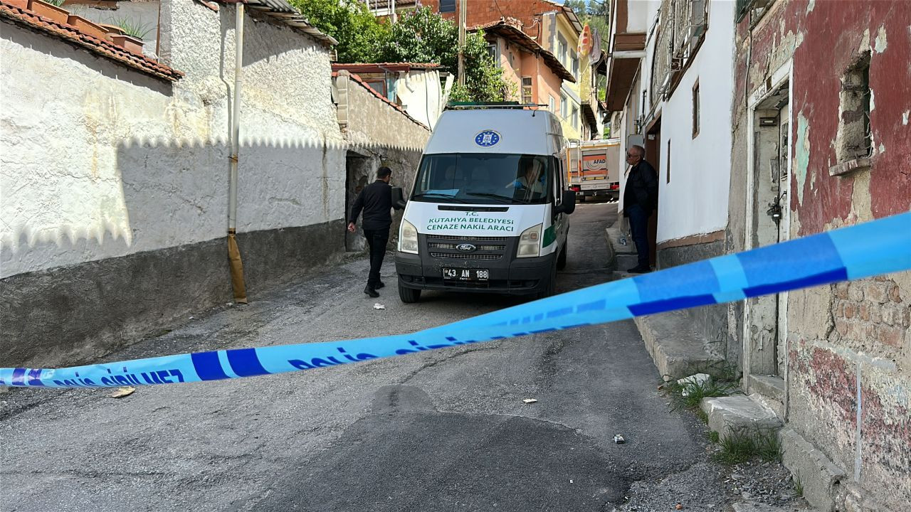 1 yıldır kayıptı, Nagihan'ı dayısı öldürüp üzerine beton dökmüş! Kütahya'da Pınar Gültekin vakası... - Sayfa 7