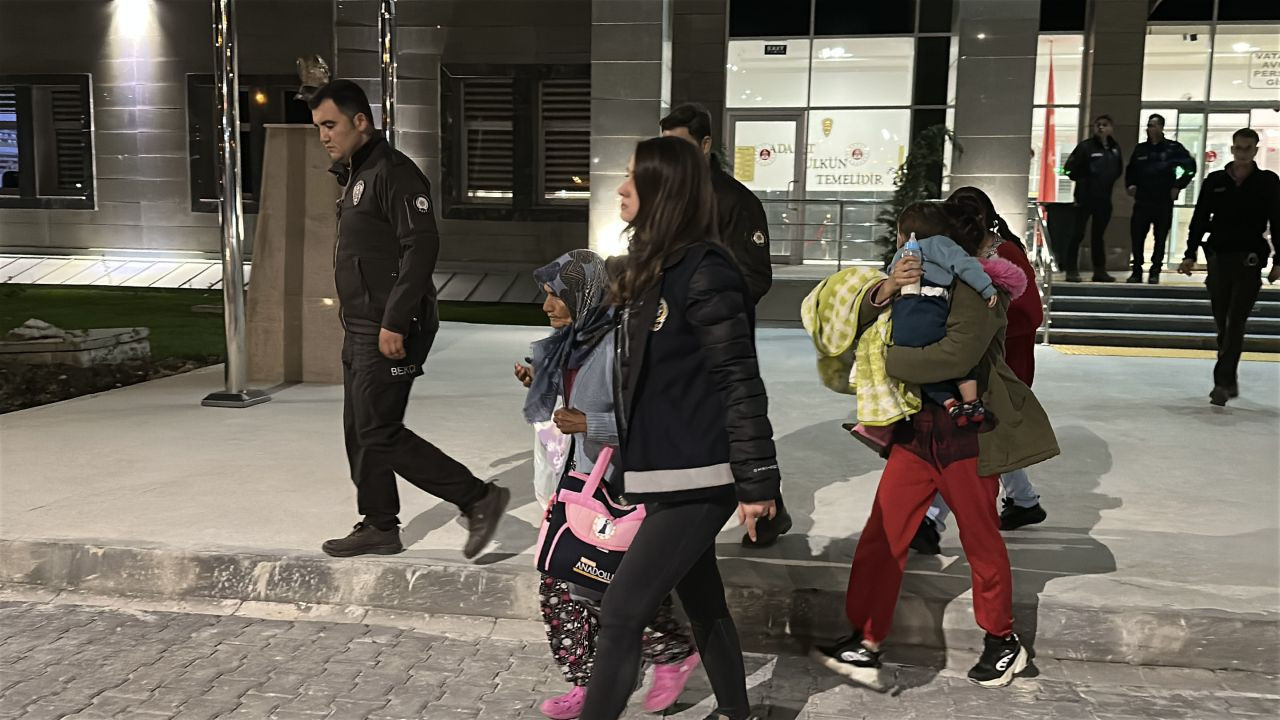 1 yıldır kayıptı, Nagihan'ı dayısı öldürüp üzerine beton dökmüş! Kütahya'da Pınar Gültekin vakası... - Sayfa 6