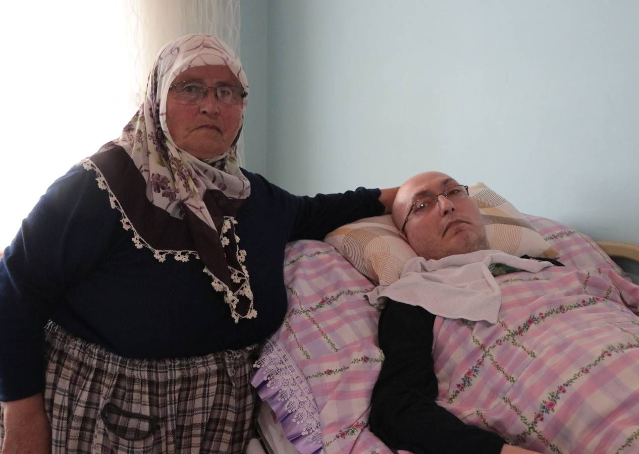 Ömrünü yatalak ve engelli çocuklarına adayan cennet anneler... Kayseri'den iki anne, iki insan manzarası - Sayfa 6