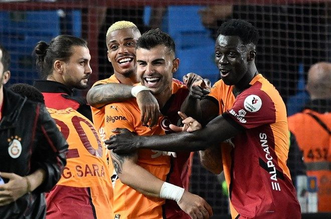 Dünyanın en iyi takımları belli oldu: Süper Lig ekibi listeye damga vurdu! Tam 166 sıra yükseldi... - Sayfa 13