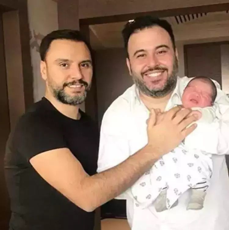 Alişan'dan ölen kardeşi Selçuk Tektaş'ın doğum gününde duygusal paylaşım! - Sayfa 1