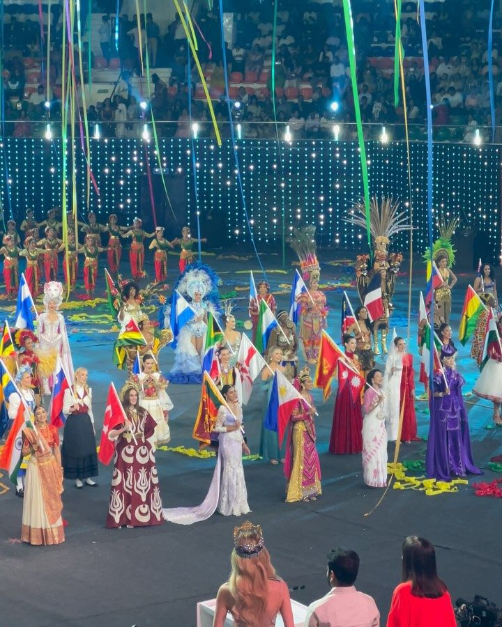 İdil Bilgen'in Ay-Yıldızlı elbisesi olay yarattı: Türk bayrağı Hindistan’da dalgalandı - Sayfa 5