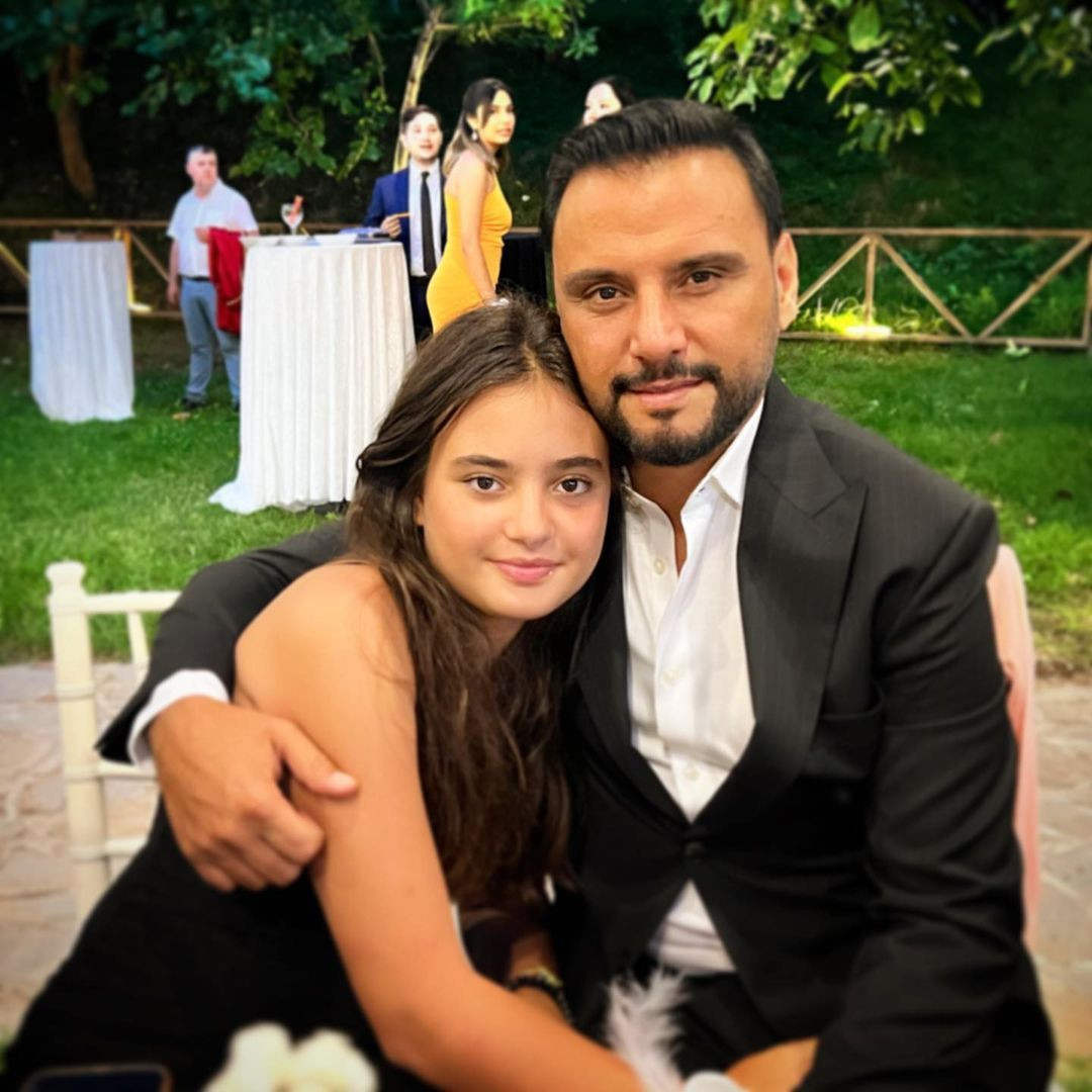 Alişan'dan takipçilerine uyarı! ''Annemin Instagram hesabı hacklendi. Bu pisliği kim yaptıysa ortaya çıkacak'' - Sayfa 5