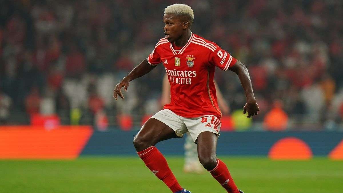 Mourinho Orta Sahaya Benfica'nın Yıldızını İstiyor: İlk Tahtaya O İsmi Yazdı - Sayfa 2