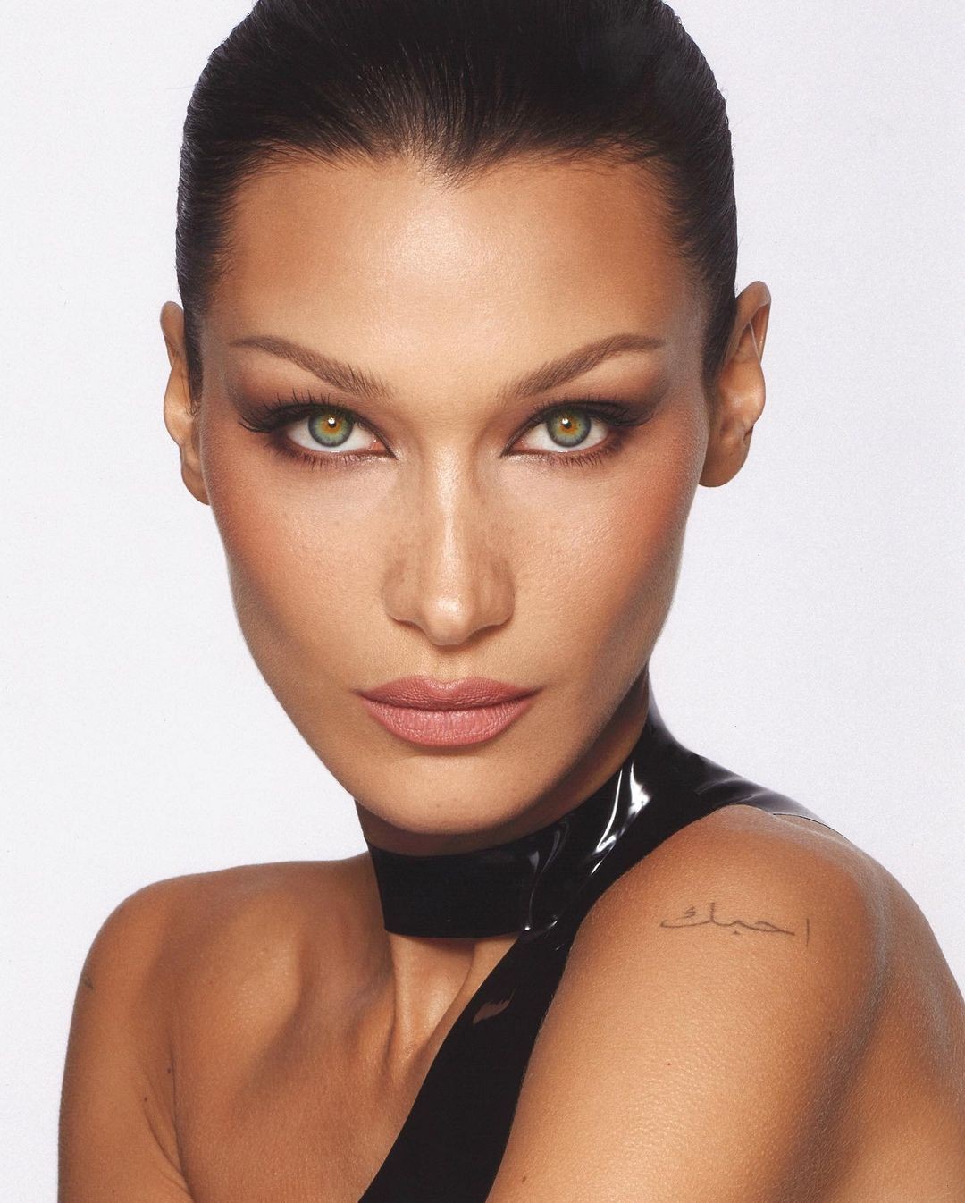 Çıplaklık yasağını adeta deldi geçti! 78. Cannes Film Festivali’nde Bella Hadid rüzgarı: Cesur tarzıyla kırmızı halıya damga vurdu - Sayfa 1