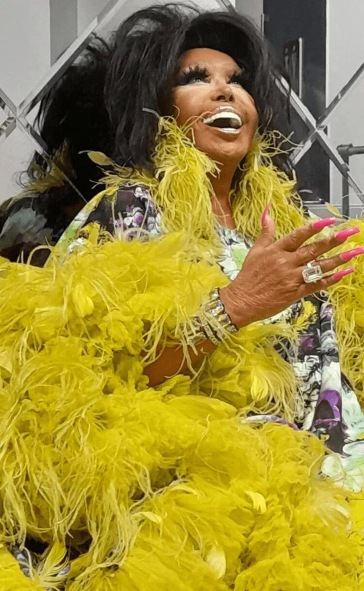 Bülent Ersoy, vasiyetini ilk kez açıkladı! Mal varlığının özel bir kısmını sadece çocuklara ayırmış - Sayfa 13