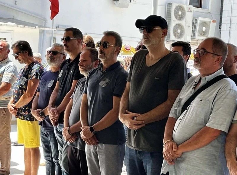 Hakan Yılmaz’ın yürek burkan itirafı: Babasının vefatını Instagram’dan öğrendi - Sayfa 3