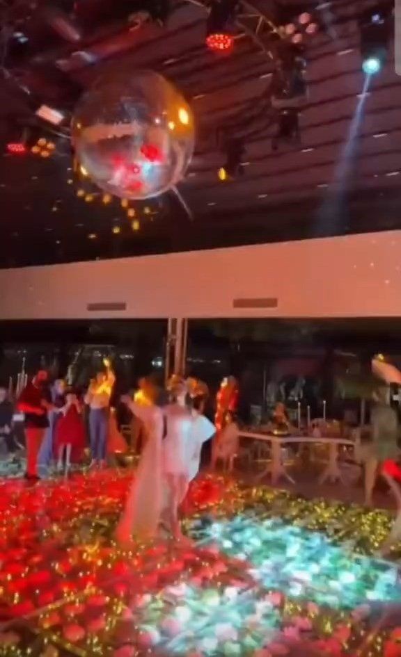 Kına gecesinde görünmez kaza! Kocaman disko topu, gelinin üzerine düştü - Sayfa 4