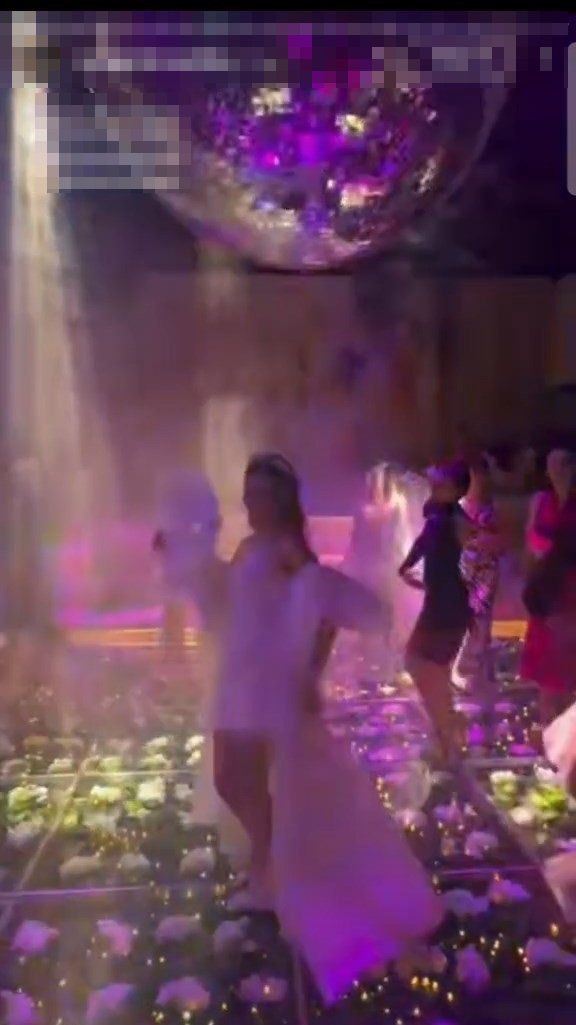 Kına gecesinde görünmez kaza! Kocaman disko topu, gelinin üzerine düştü - Sayfa 5