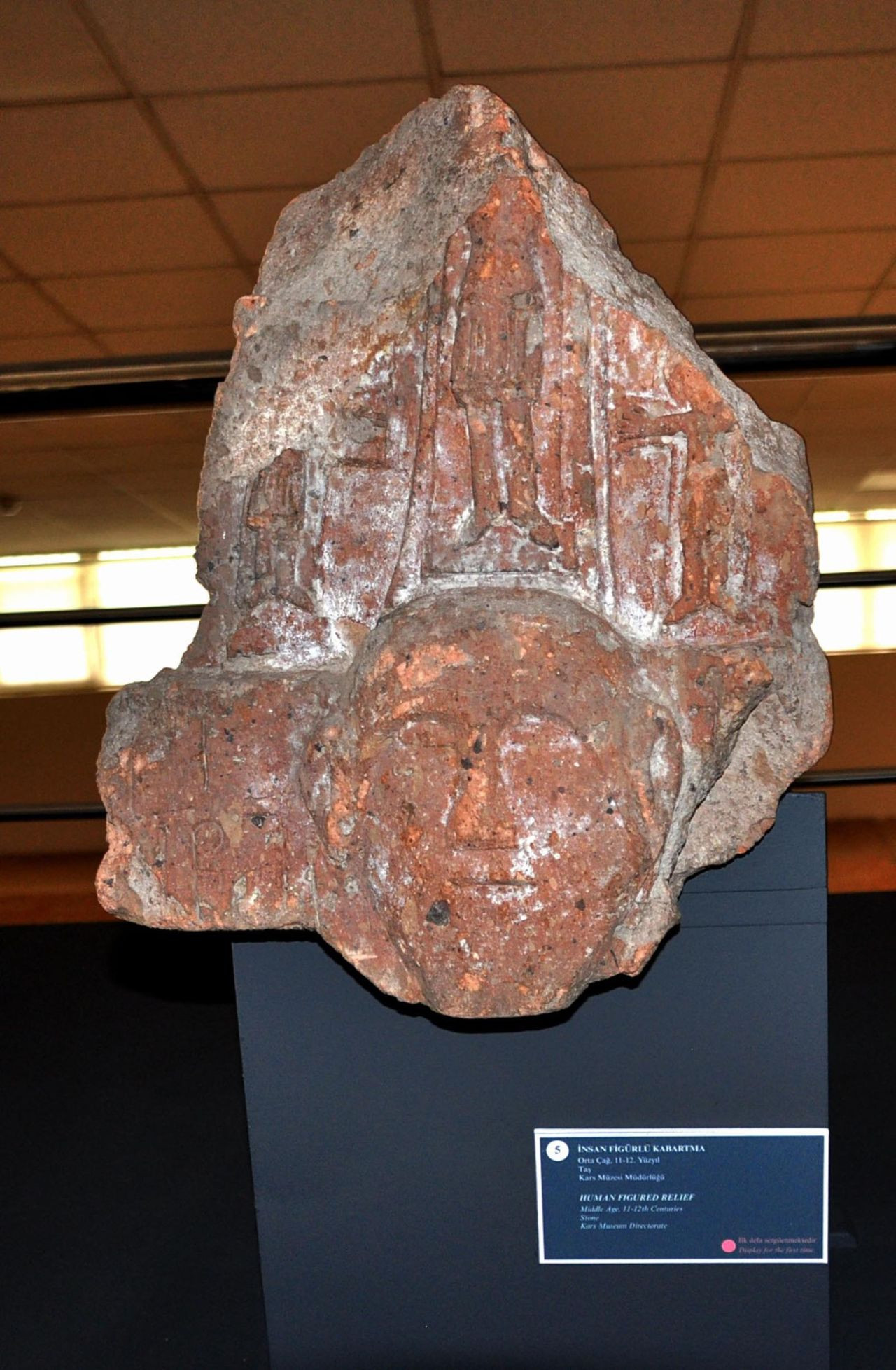 Kars Arkeoloji ve Etnografya Müzesi'nde Hz. İsa’nın yüzü olduğu değerlendirilen figür ilk kez sergide - Sayfa 9