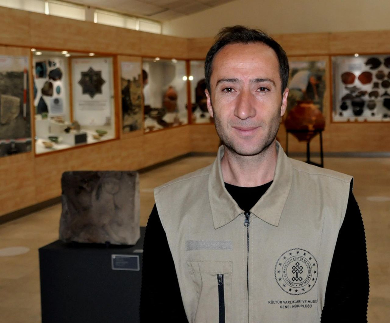 Kars Arkeoloji ve Etnografya Müzesi'nde Hz. İsa’nın yüzü olduğu değerlendirilen figür ilk kez sergide - Sayfa 7