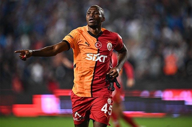 Victor Osimhen şampiyonluğun ardından geleceğiyle ilgili kapıyı araladı! Galatasaraylılarda büyük heyecan... - Sayfa 1