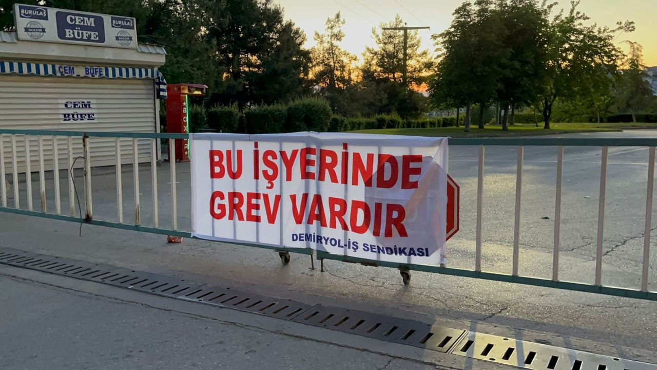 Bursa'da ulaşım krizi: CHP’li Bozbey yönetiminde ulaşım çöktü, metroya stajyer oturtuldu, trafik felç oldu - Sayfa 5