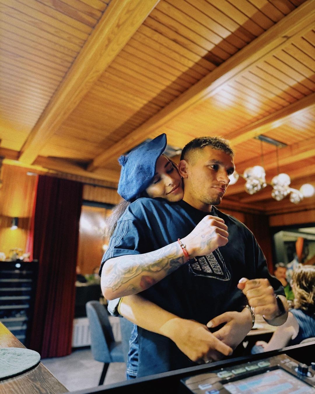 Lucas Torreira, eski sevgilisi Devrim Özkan'ı yeniden takibe aldı - Sayfa 3