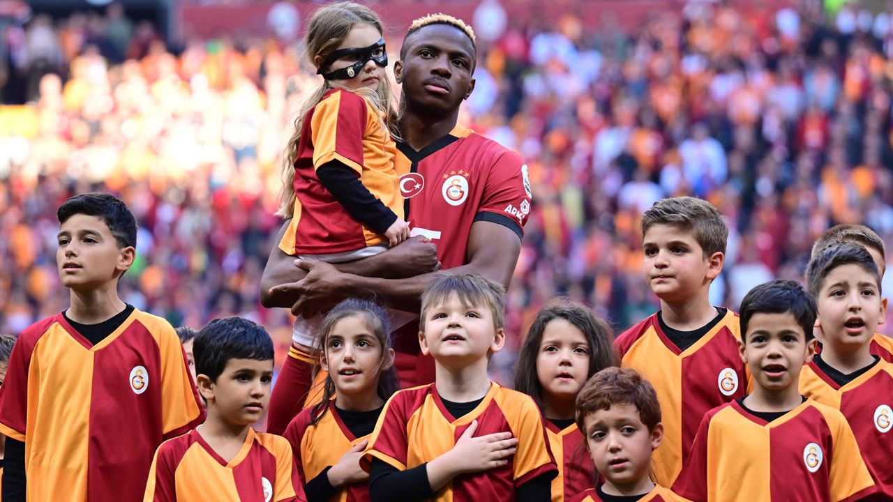 Galatasaray'dan Victor Osimhen'i şaşkına çeviren hareket - Sayfa 1