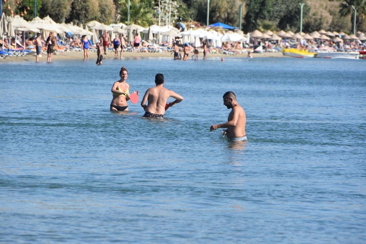 Bodrum'da yaz sezonu başladı... Otellerde oda fiyatları 43 bin lirayı gördü, özel plajlara giriş ücreti 6 bin - Sayfa 2