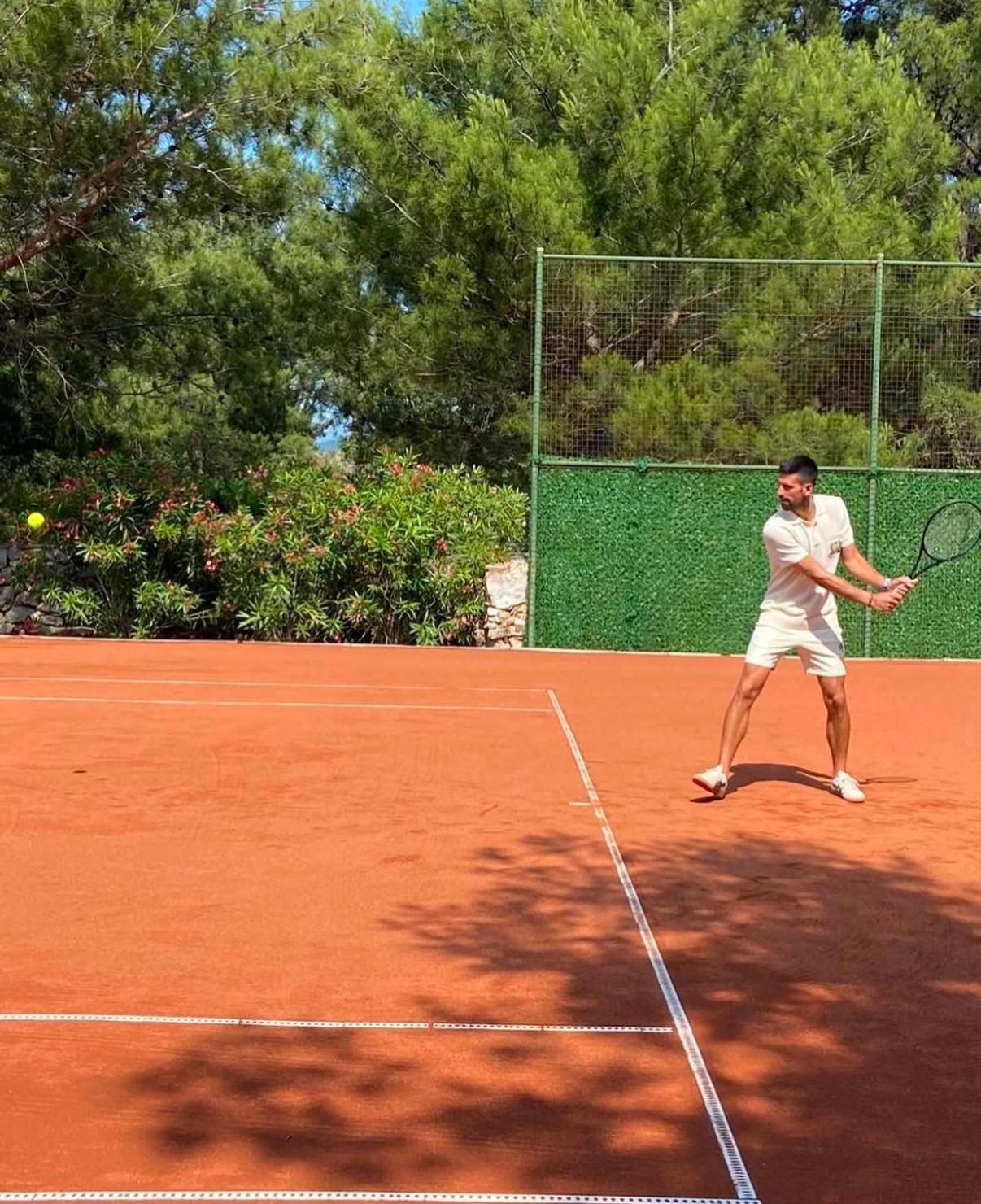 Novak Djokovic ve Oscar ödüllü aktör Eddie Redmayne, Bodrum'a geldi - Sayfa 1
