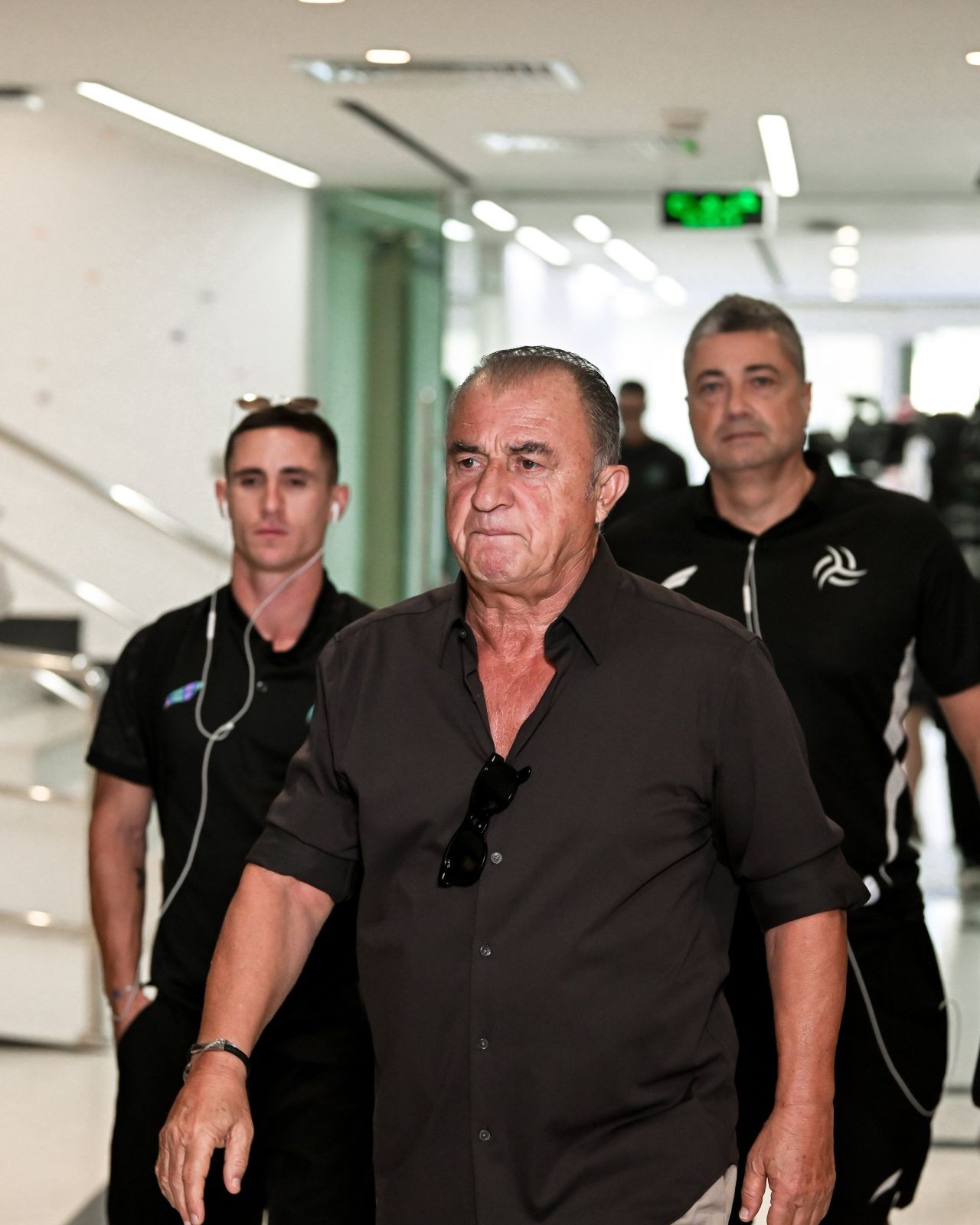 Fatih Terim oyuncularına kızdı, şişeyi fırlattı, son şampiyon karşısında tepkisi gündem oldu - Sayfa 2