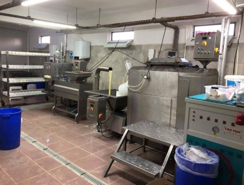 Kaşar peynirinin içinden eldiven çıktı! Tam 5 ton hileli ürünü piyasaya süreceklerdi... - Sayfa 2