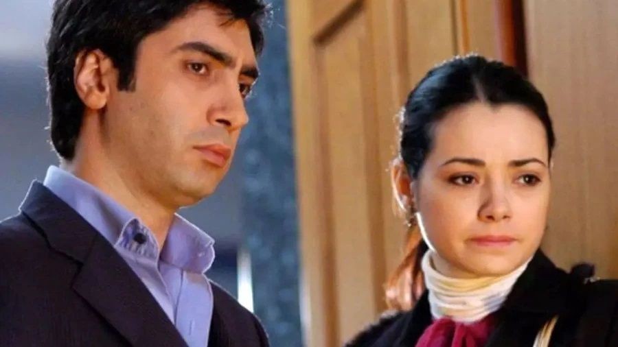 Tuba Ünsal’dan çok konuşulacak Kurtlar Vadisi itirafı: Özgü Namal'ın canlandırdığı Elif Eylül rolü ilk önce ona teklif edilmiş - Sayfa 4