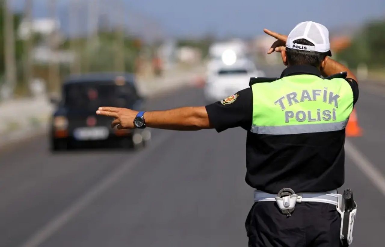 Trafik cezaları sil baştan! İşte madde madde yeni trafik cezaları - Sayfa 3