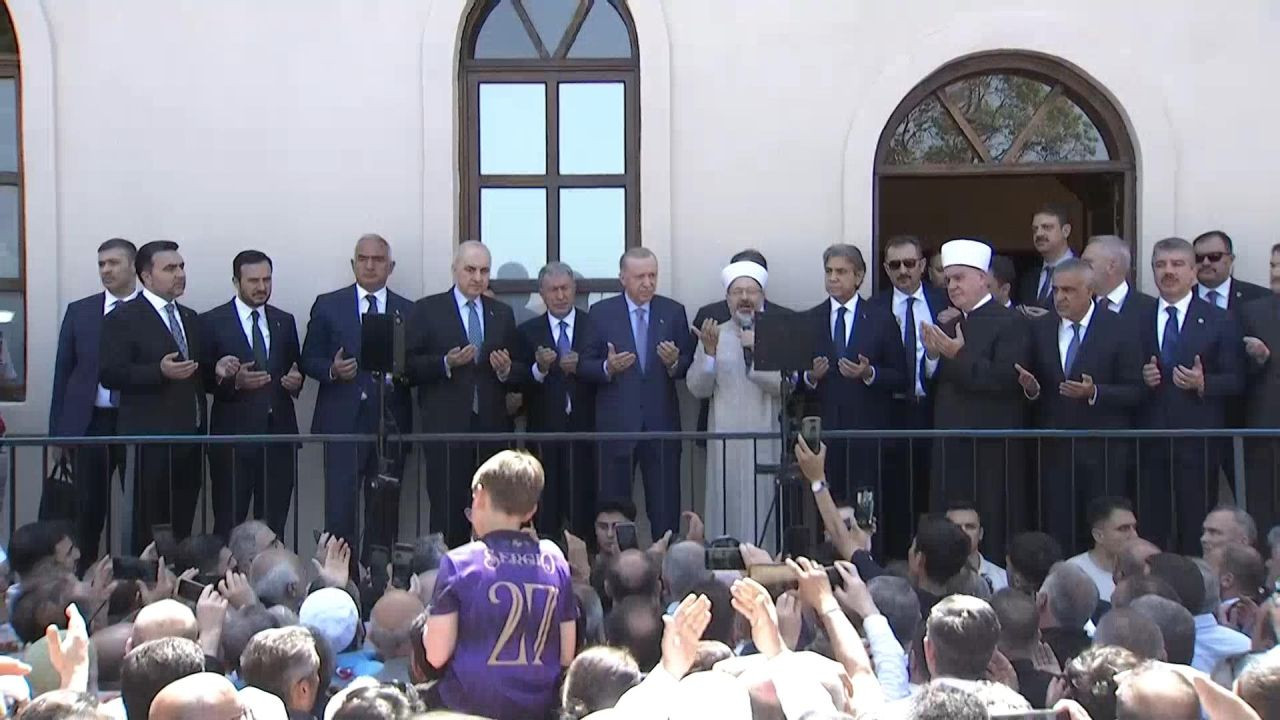 Restore edilen tarihi Gümrükçü İshak Ağa Camii, Cumhurbaşkanı Erdoğan'ın katılımıyla ibadete açıldı - Sayfa 9