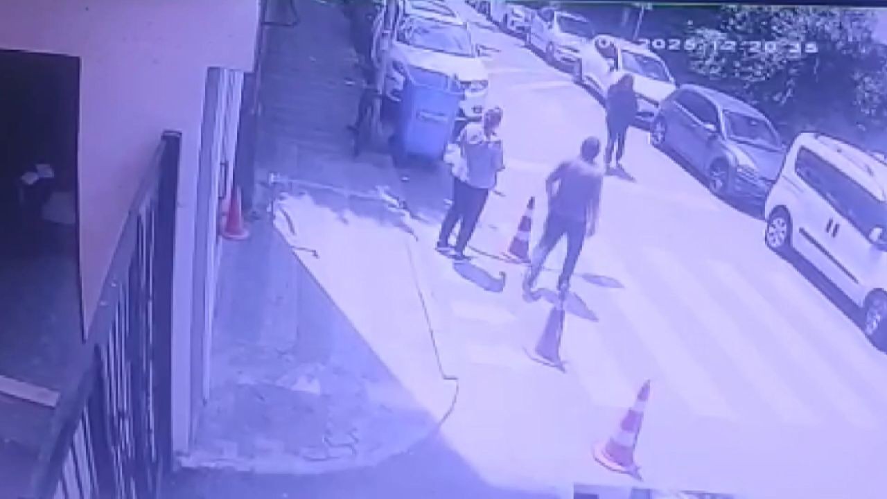Üsküdar’da liseli kız okul tuvaletinde arkadaşını sırtından bıçakladı - Sayfa 2