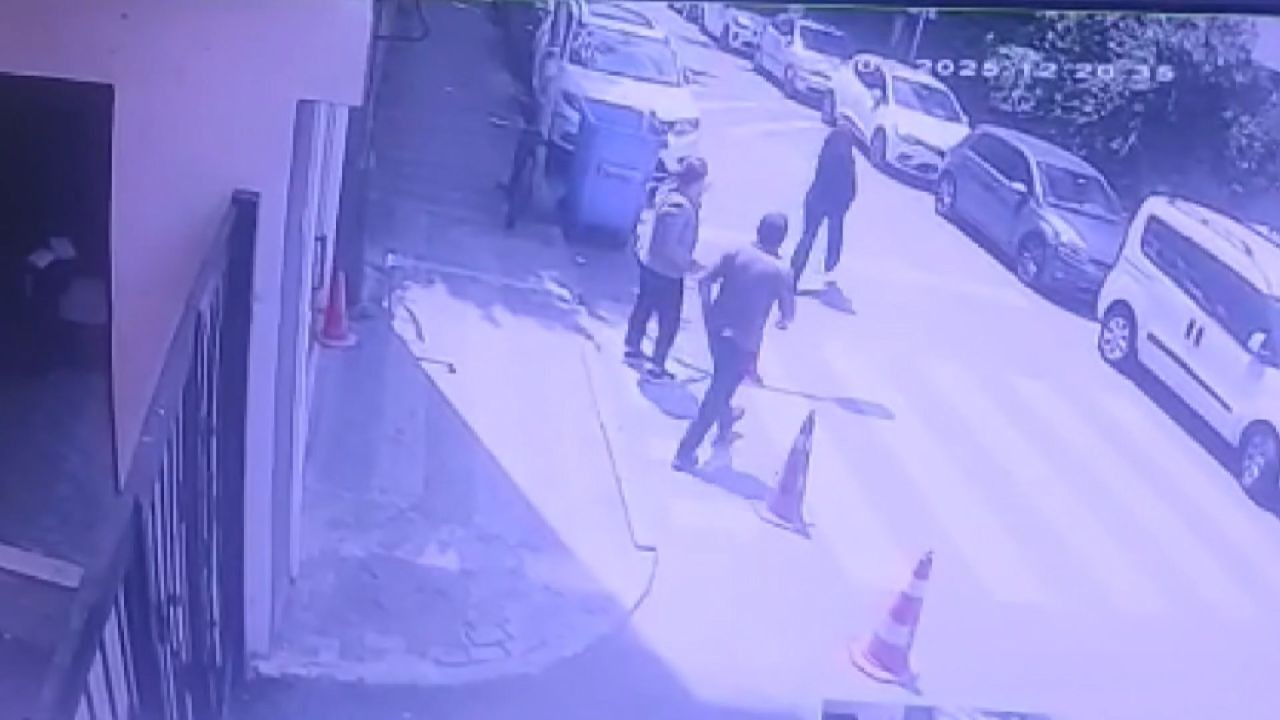 Üsküdar’da liseli kız okul tuvaletinde arkadaşını sırtından bıçakladı - Sayfa 3