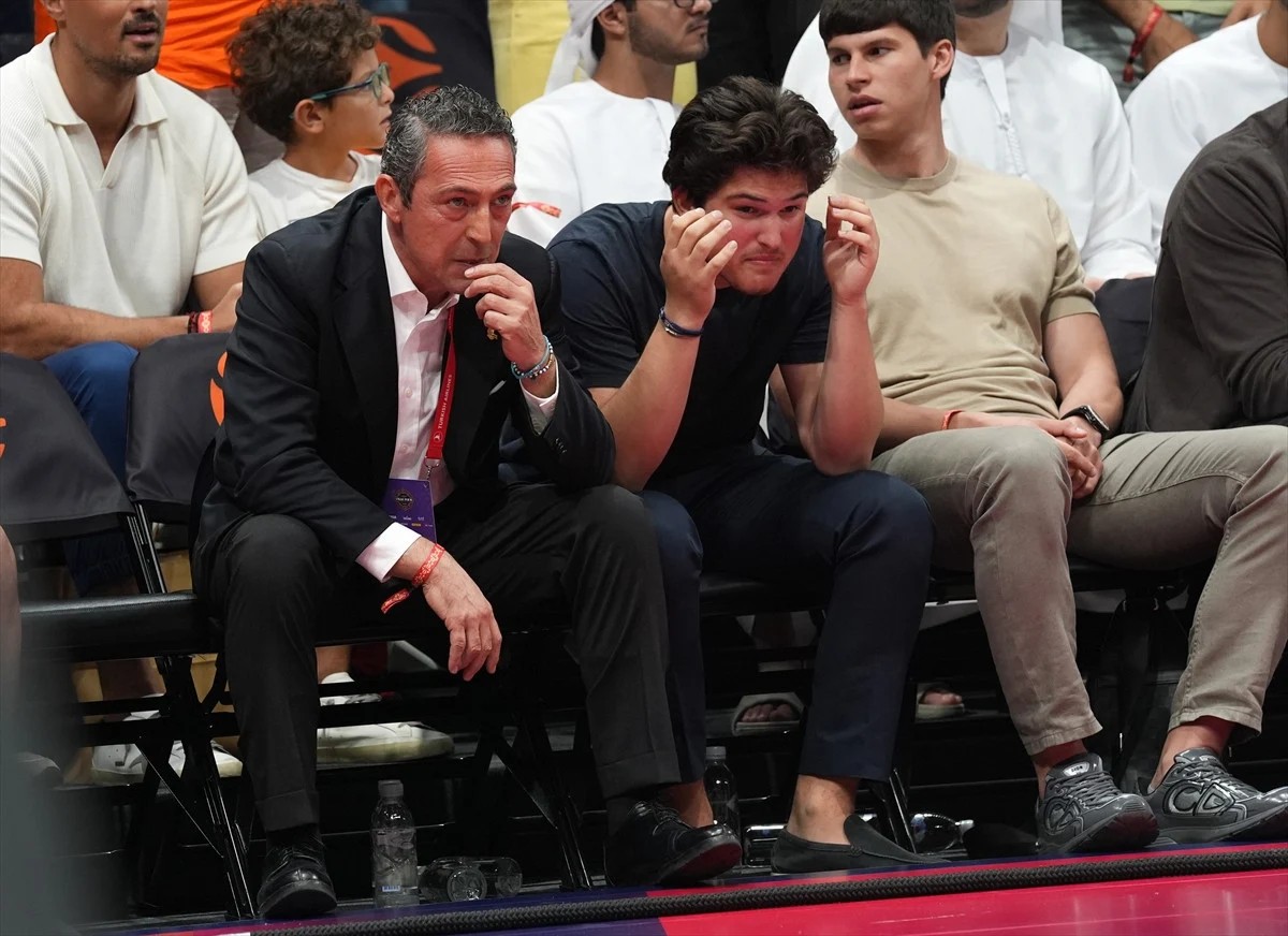Fenerbahçe'nin EuroLeague başarısı sonrası Ali Koç'tan şampiyonluk gözyaşları! - Sayfa 1
