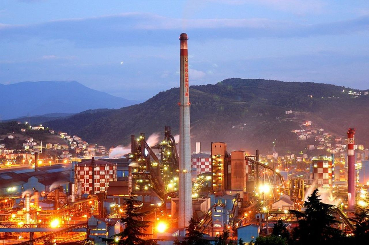 Türkiye'nin en büyük sanayi şirketleri açıklandı! TÜPRAŞ zirvedeki yerini korudu, Ford otomotiv yükselişte - Sayfa 6