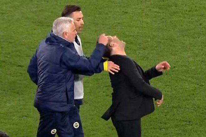 Okan Buruk'tan Jose Mourinho'ya gündem olan sözler: Ağlamaya devam ediyor! - Sayfa 3