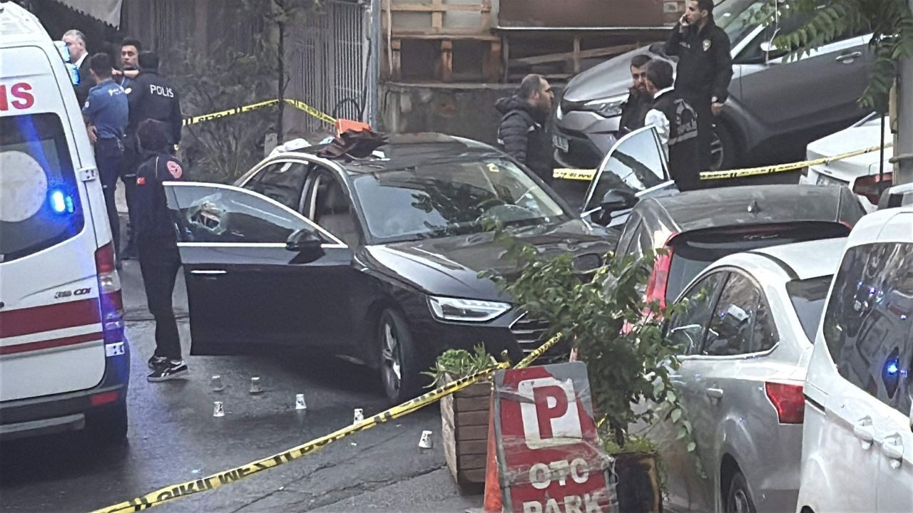 Kağıthane’de otomobile silahlı saldırı! İsmet Göksal'ı geçtiği sokakta bekleyip çapraz ateşle infaz ettiler - Sayfa 12